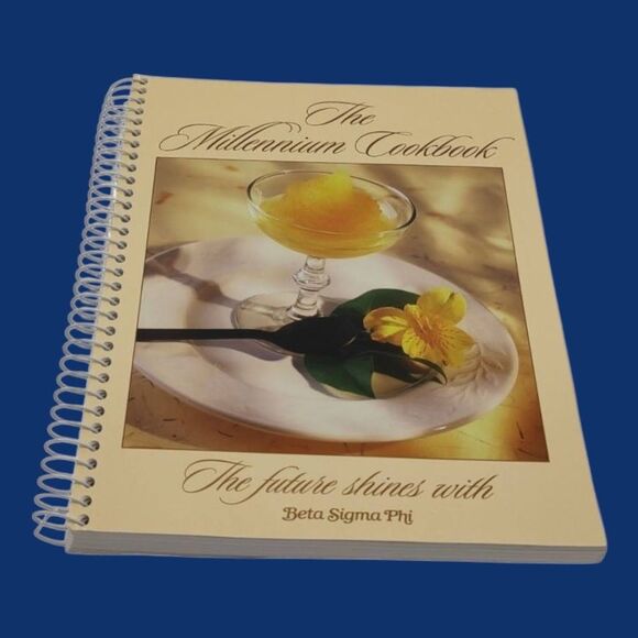 Set of Two Clean Beta Sigma Phi Spiral Cookbooks - Vintage 2000 and 2006 Recipes - Picture 2 of 7